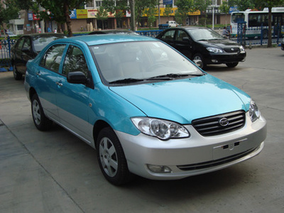 f3出租版登陸保定，易車網解讀比亞迪深耕細分市場新動向